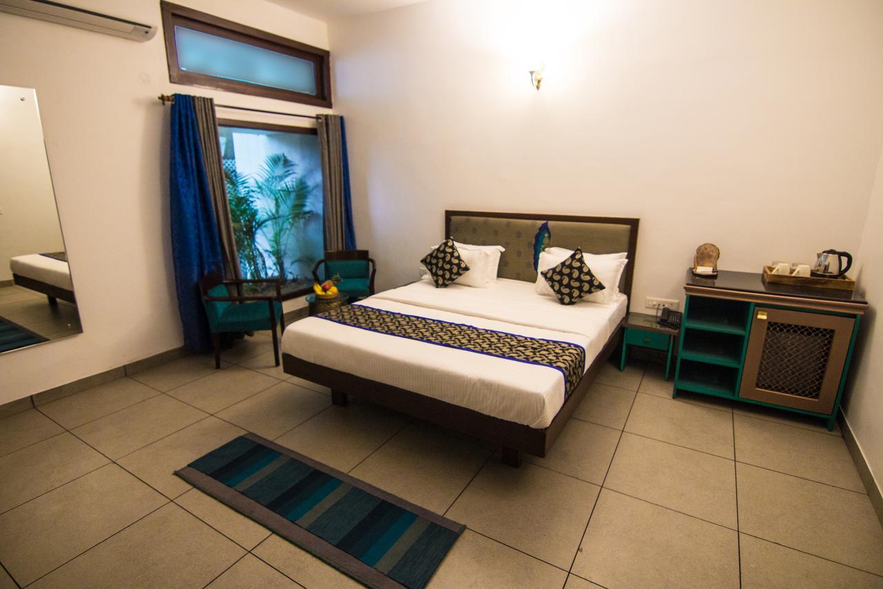 The Ten Suites Bhopal Eksteriør billede